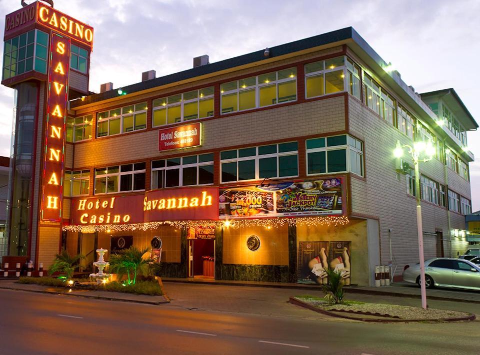 Savannah Hotel & Casino パラマリボ エクステリア 写真