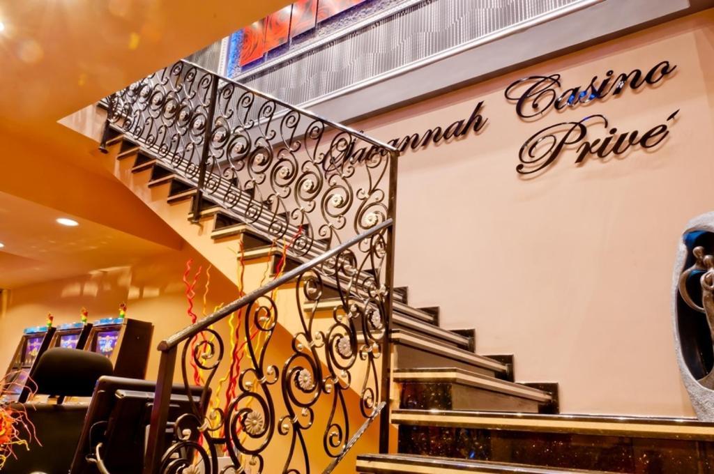 Savannah Hotel & Casino パラマリボ エクステリア 写真